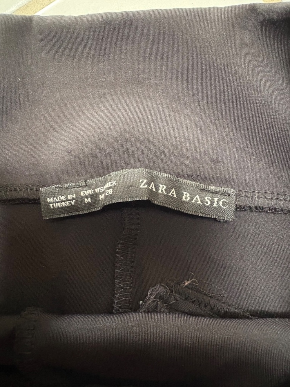 Zara Basic Pants - Picture 4 of 6
